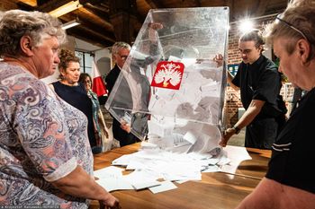 Nawet 35 tys. protestów. Nowe ustalenia ws. wyniku wyborów