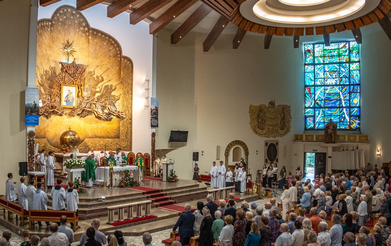 Msza św. dziękczynna ks. Stanisława Oracza w parafii w Pile