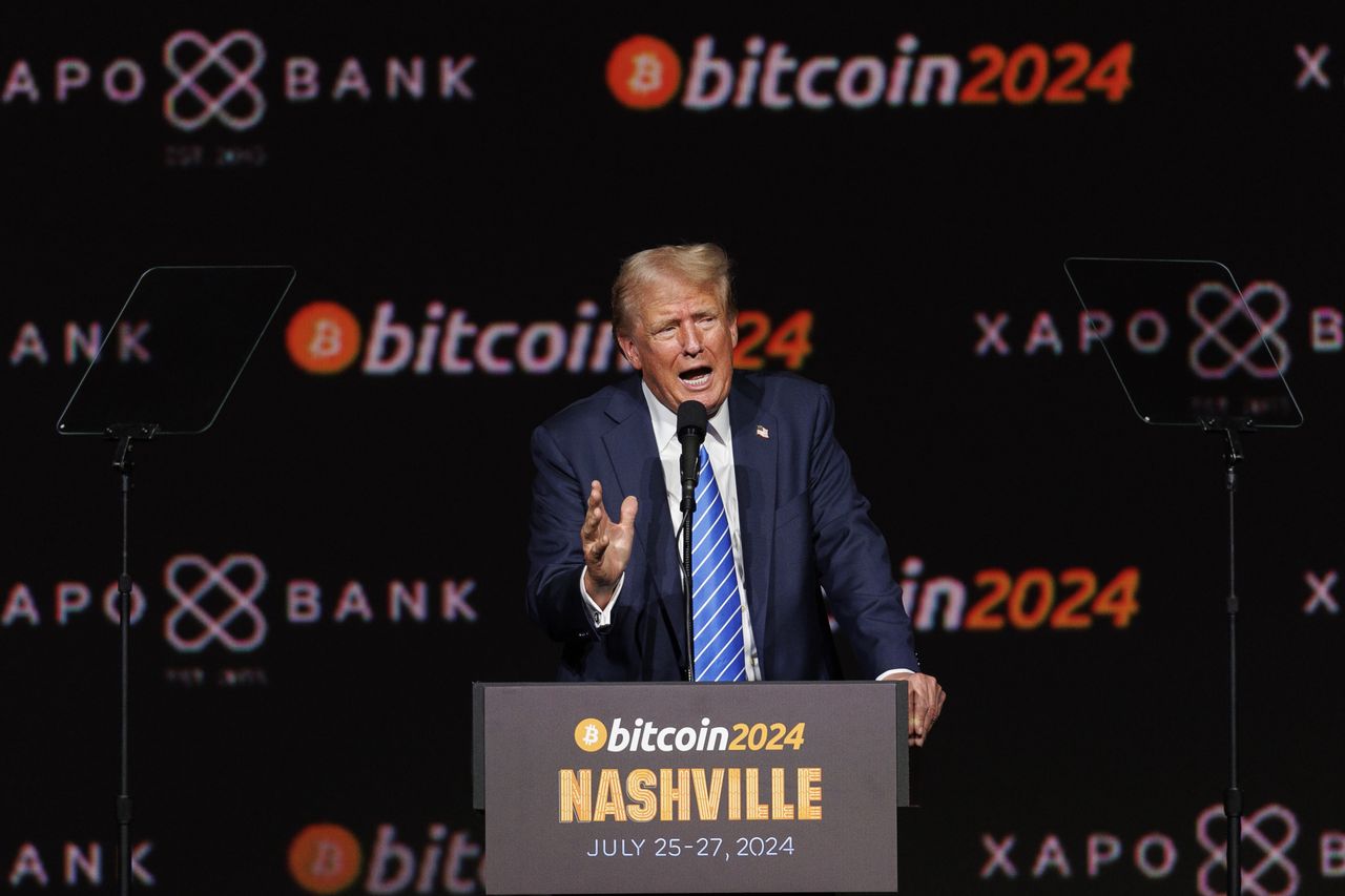 Trump pledges crypto support, vows regulatory overhaul