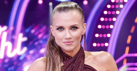 Agnieszka Kaczorowska cytuje refren "Tolerancji", a fani udzielają jej wsparcia: "Życzymy, by HIENY się od pani odczepiły"