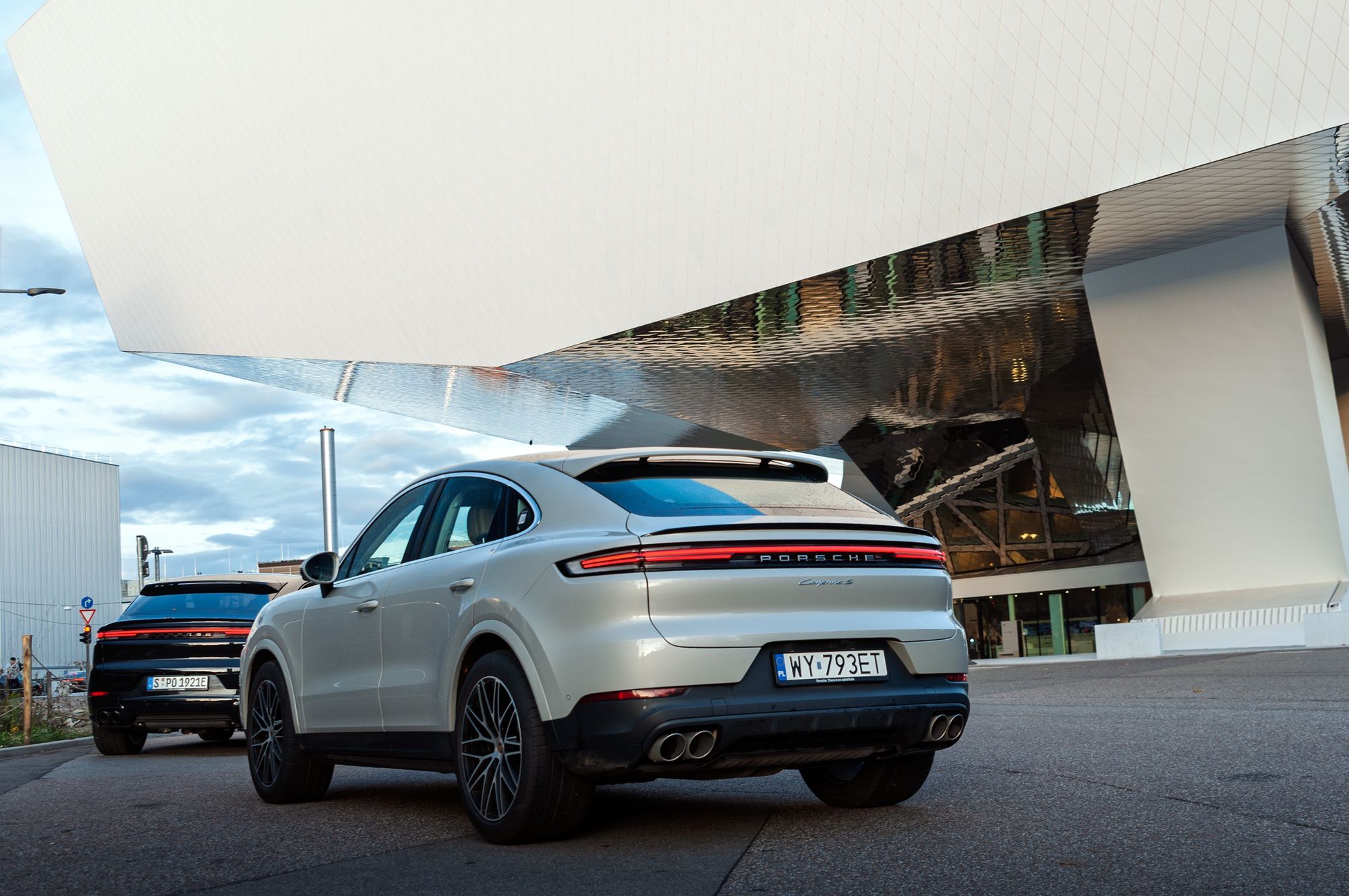 Porsche Cayenne S w Zuffenhausen (2026) 