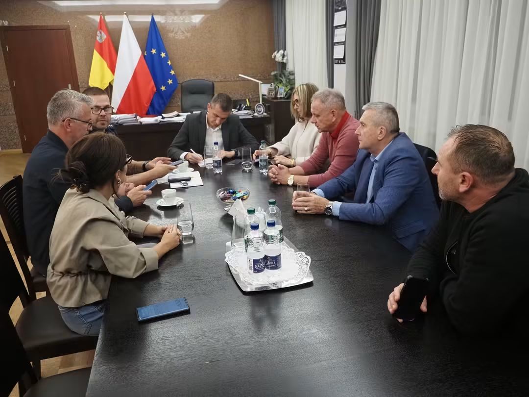 Strach przed atakami w szkołach. Włocławek zwołał sztab kryzysowy.