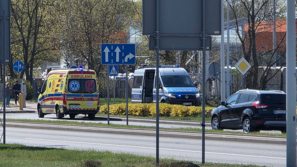 Rowerzystka na przejeździe, kierowca nie ustąpił.