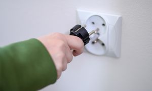 Wyłącz na noc. Te sprzęty nie powinny być podpięte do prądu