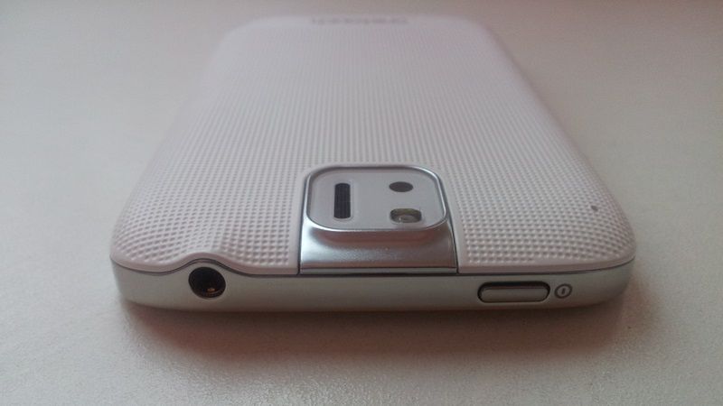 One Touch 991D - dual-SIM Alcatela po raz drugi [test] 2