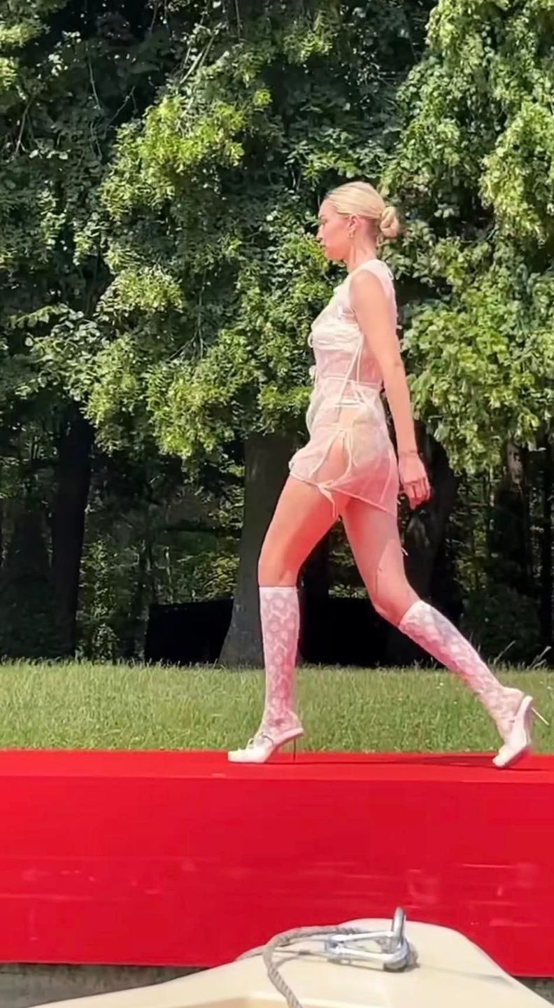 Pokaz Jacquemus w Paryżu