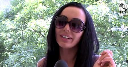 "Moja muzyka jest świetna! To EROTIC HOUSE"