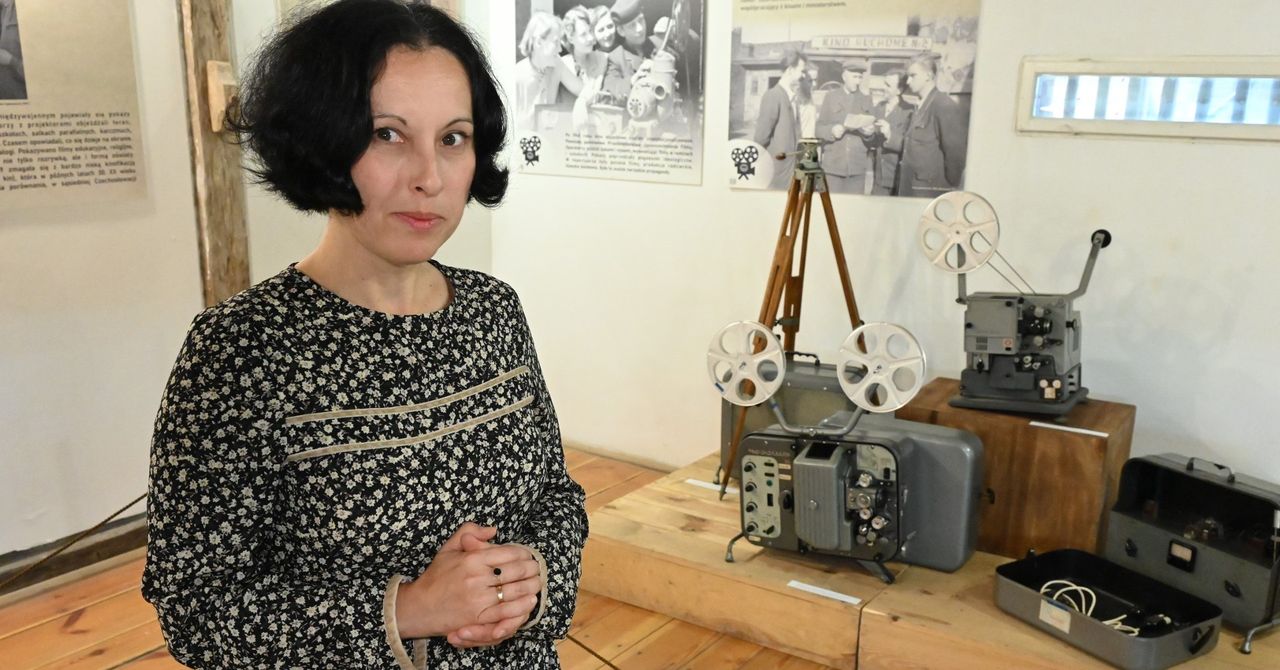 Tokarnia: Wyjątkowa wystawa w spichlerzu w Parku Etnograficznym