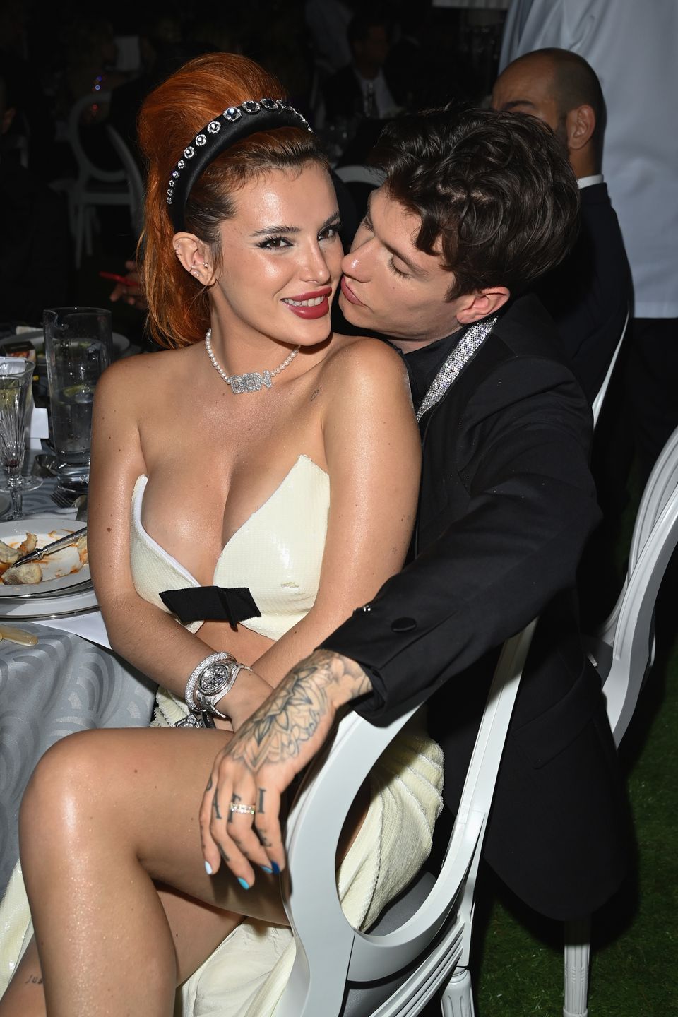 Bella Thorne i Benjamin Mascolo na gali amfAR