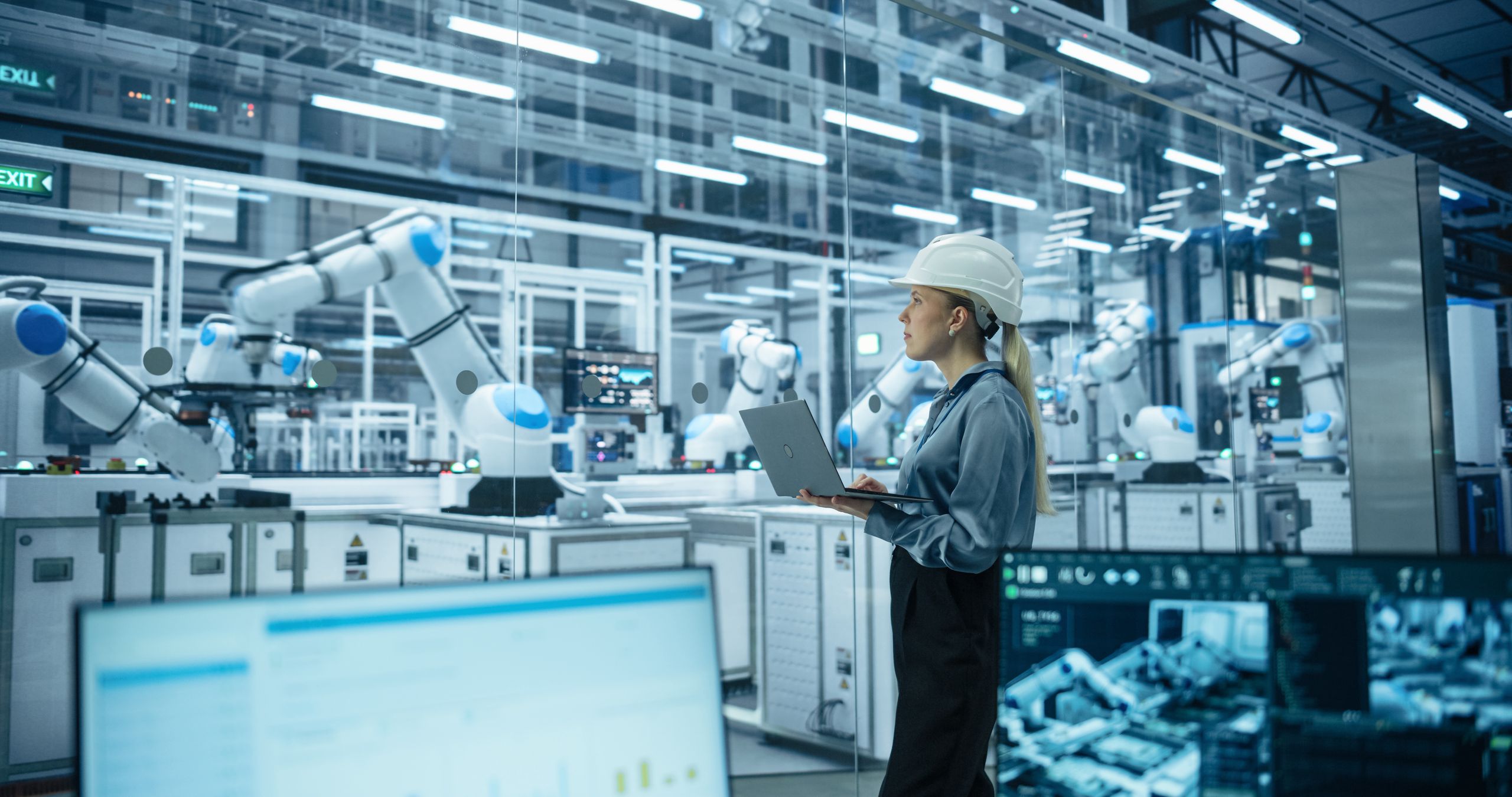 Wizja fabryki przyszłości, w której dominują roboty