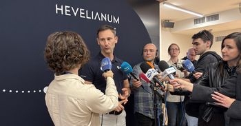 Gdańsk: Sławosz Uznański-Wiśniewski odwiedził Filharmonię Bałtycką