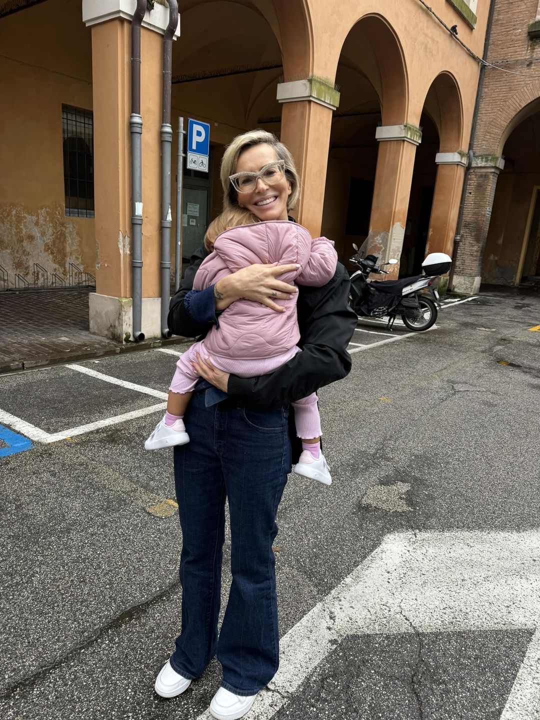 Paulina Smaszcz z wnuczką