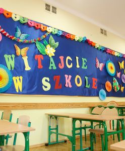 COVID-19 groźny w szkole? Prof. Simon tłumaczy