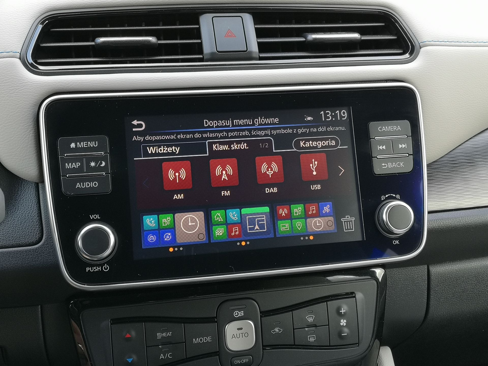 Nissan Leaf e+: Systemy wsparcia kierowcy, zarządzania energią oraz audio Bose 10