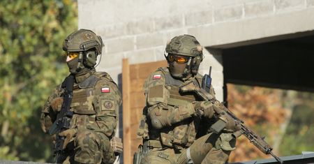 Tłumy chcą do wojska? Nagła decyzja MON