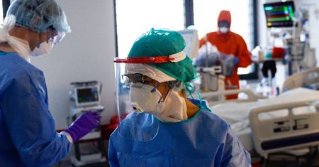 Nowe zakażenia koronawirusem. Ministerstwo Zdrowia o pandemii (12 kwietnia)