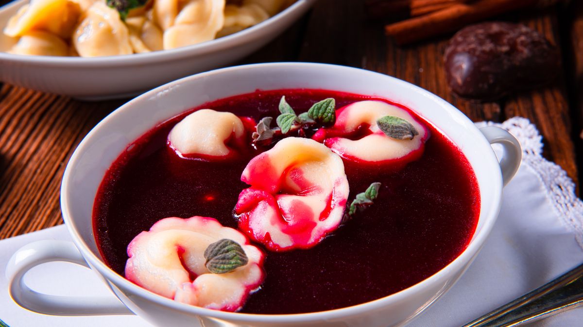 Wigilijne uszka to obowiązkowy dodatek do barszczu