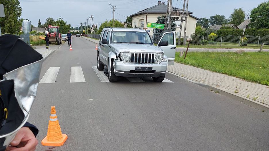 Wola Osowińska. Nie żyje 12-latek, który na hulajnodze elektrycznej zderzył się z jeepem