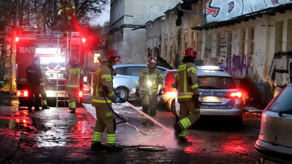 Pożar na terenie dawnego dworca Górnośląskiego we Wrocławiu 27.11.2025