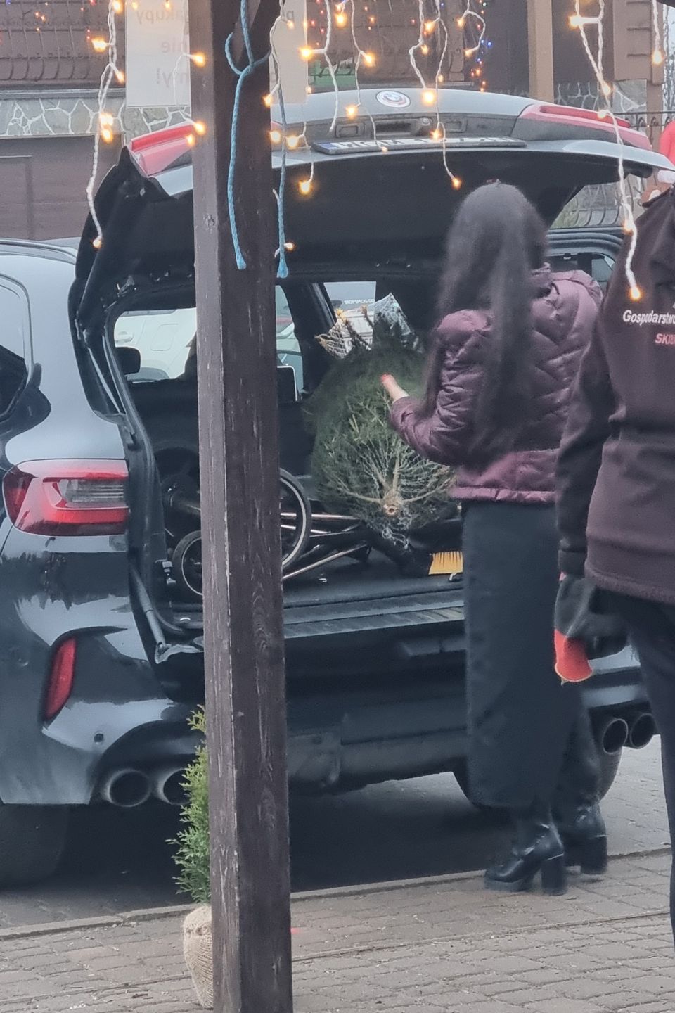 Faustyna Martyniuk na świątecznym shoppingu z siostrą i synkiem