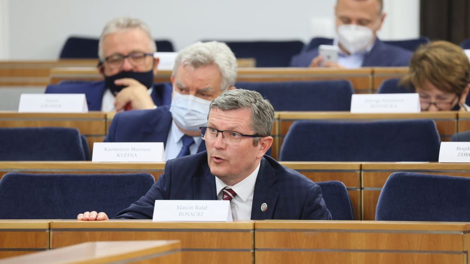 Senator Marcin Bosacki zapowiedział dyscyplinę w szeregach klubu