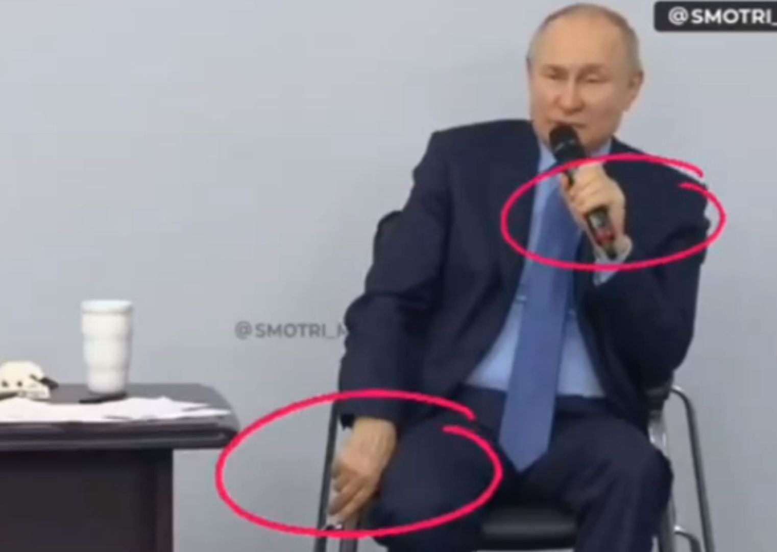 Pokazał nagrania z udziałem Putina. Zwraca uwagę na jedną rzecz