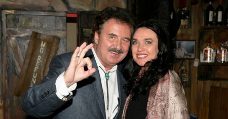 Krzysztof Krawczyk kochał ją do szaleństwa. Z Ewą brał ślub trzy razy