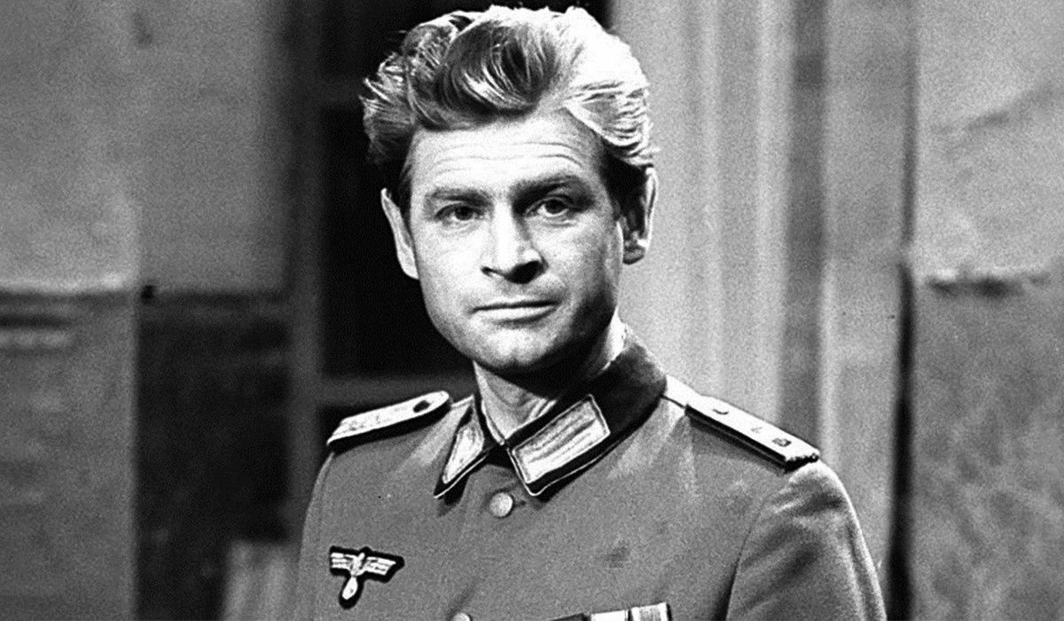 "Stawka większa niż życie". Uzupełnij brakujące słowo z cytatu z serialu
