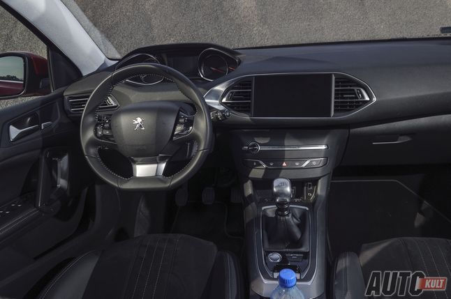 Wnętrze Peugeota 308 SW