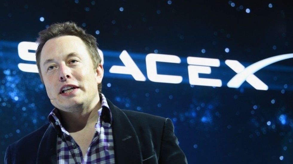 Elon Musk to zrobił! Tej nocy rozpoczęła się epoka rakiet wielokrotnego użytku 1