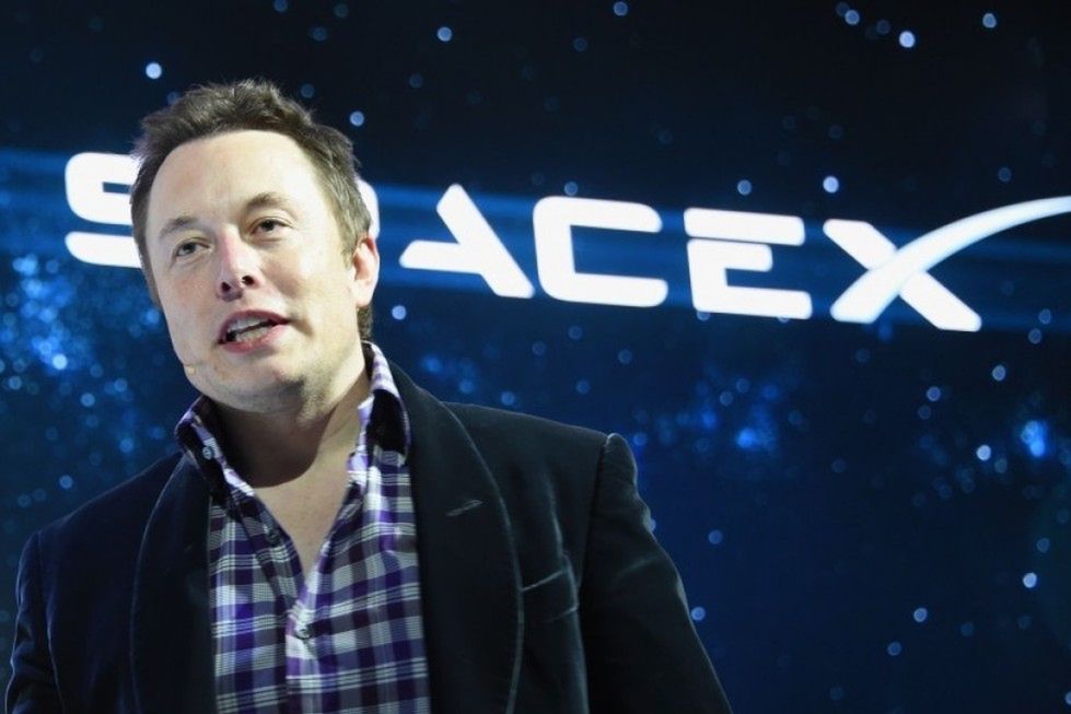 Elon Musk świętuje wielki sukces! SpaceX odzyskała rakietę, która wyniosła ładunek na orbitę