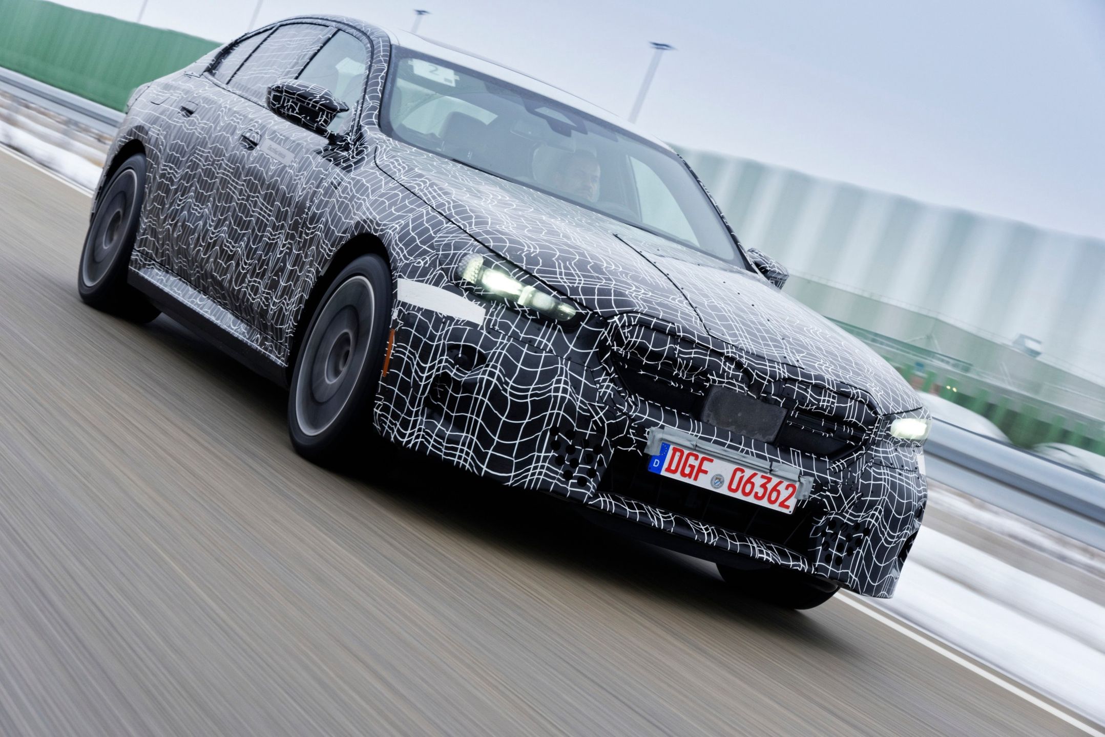 BMW i5 - zdjęcia z testów