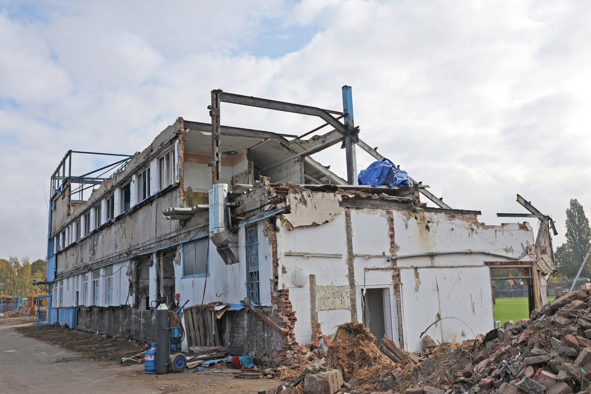 Wyburzają legendarny stadion Ruchu Chorzów
