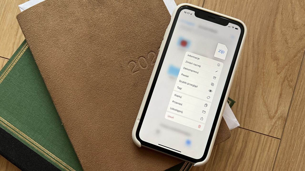 Tworzenie archiwum ZIP na iPhonie jest bardzo proste
