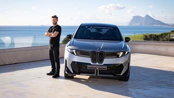 Pierwsza jazda: BMW iX3 - 900 km na prądzie i parkowanie w stylu Bonda