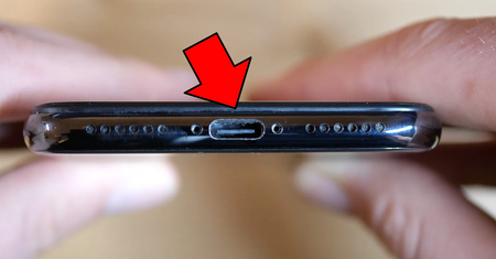iPhone w cenie mieszkania. Wersja z portem USB-C sprzedana