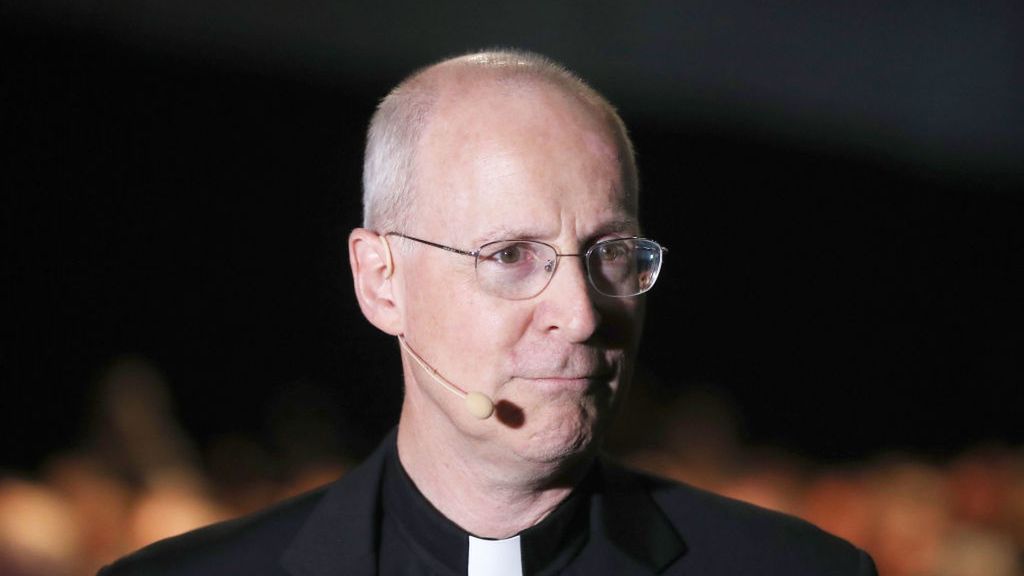 Ojciec James Martin.