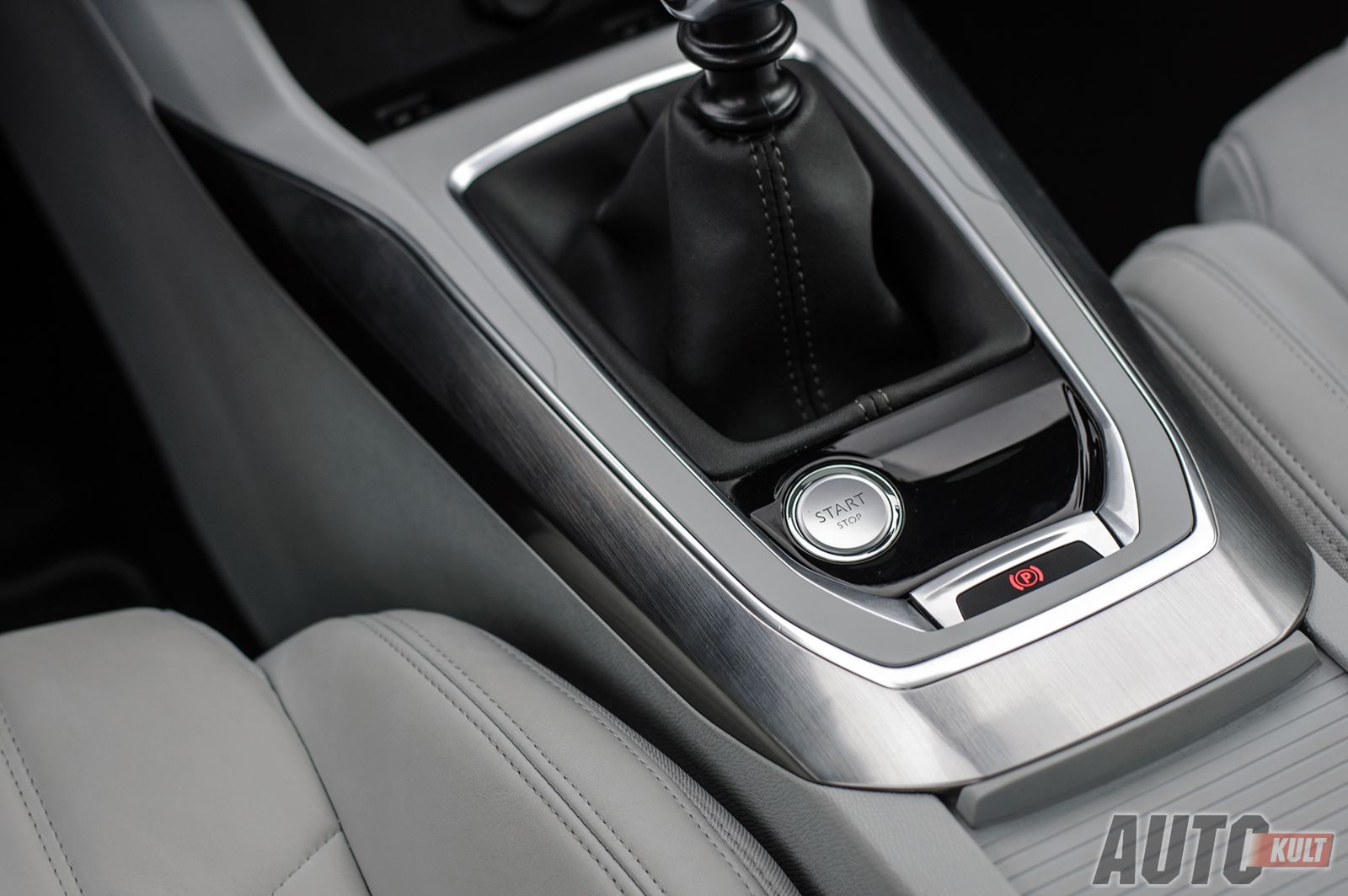 Peugeot 308 1,6 THP Allure - test [galeria] 24