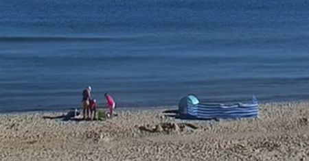 Ujęcie z plaży w Stegnie. Taki widok jeszcze przed godziną 8