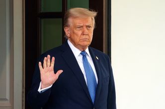 Trump ogłasza: zawarliśmy 200 umów. Mówi, co dalej z cłami