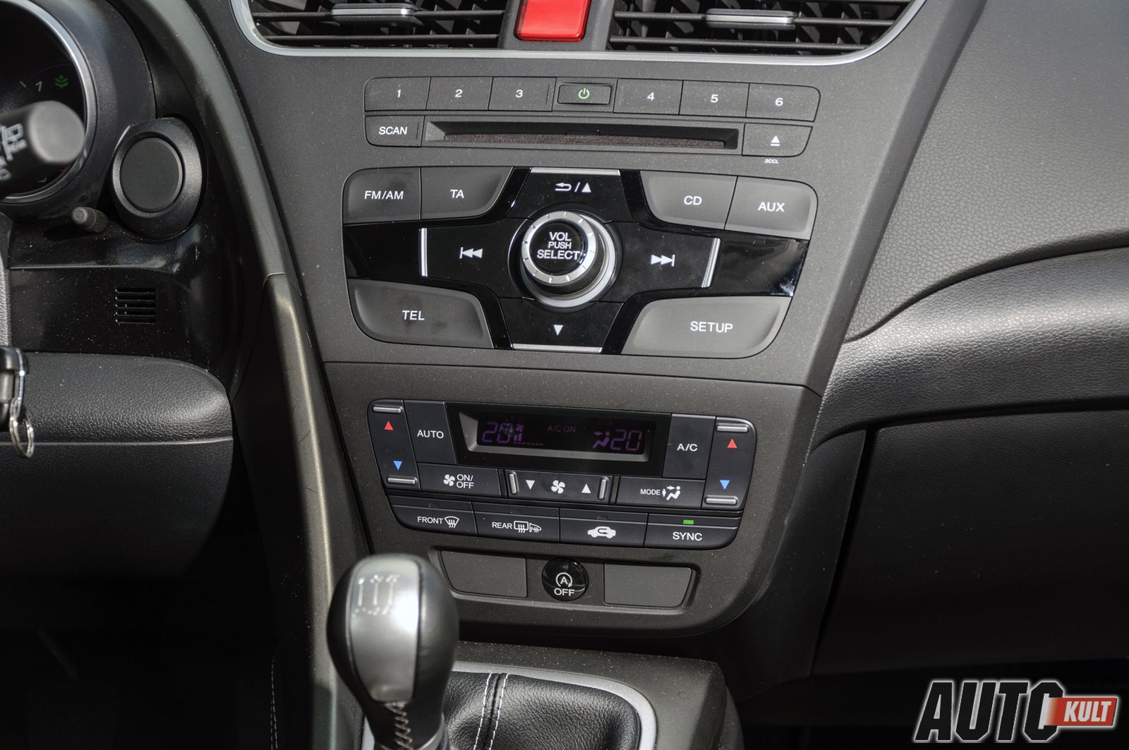 Honda Civic Tourer 1,8 i-VTEC Sport - test [galeria] 19
