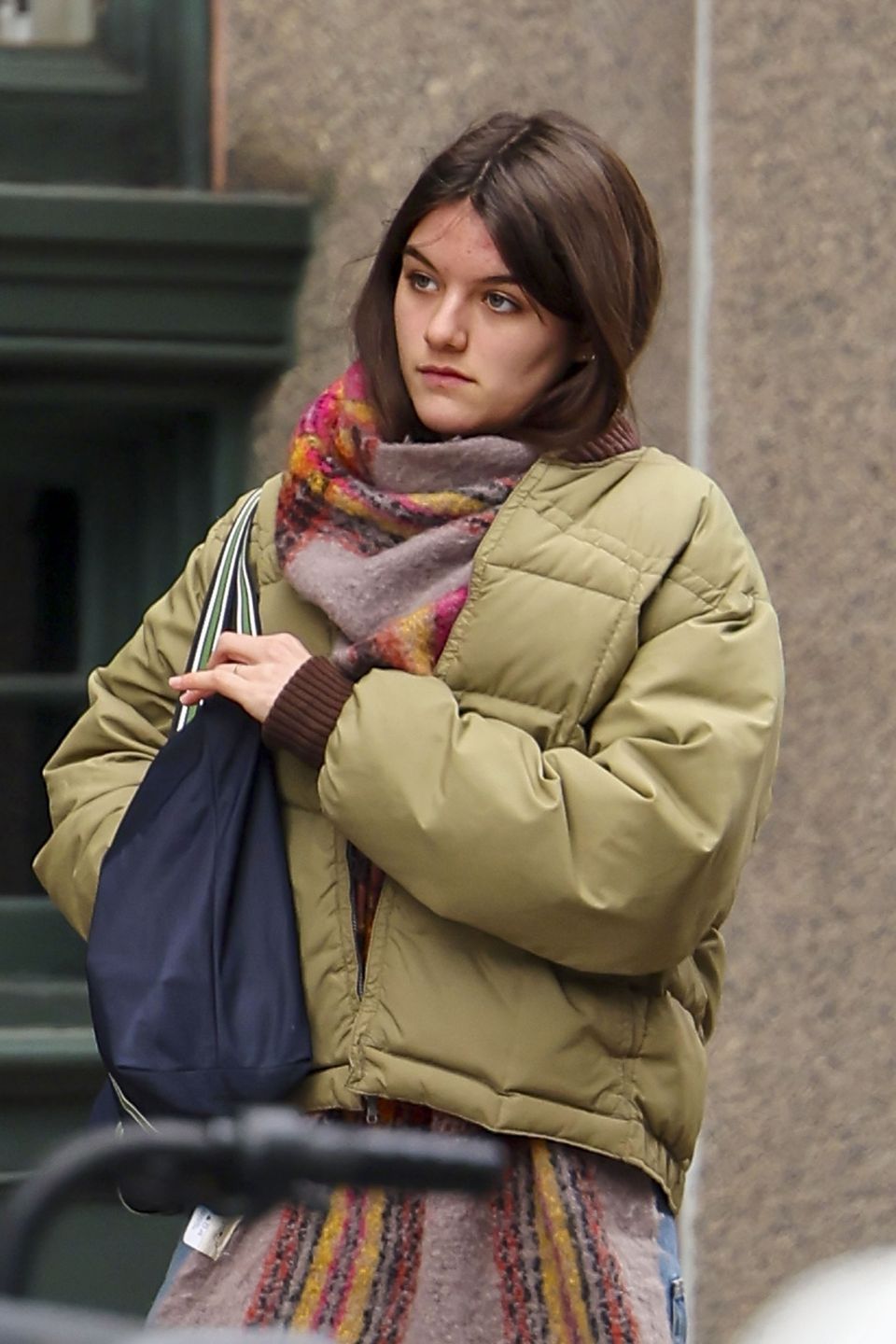 Suri Cruise spaceruje po Nowym Jorku