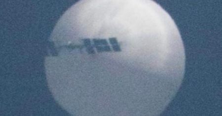 Chiński balon szpiegowski nad USA. Myśliwce w gotowości