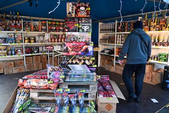 Fajerwerki droższe niż przed rokiem. Ale i tak będziemy strzelać