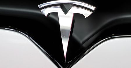 Wyciekła notatka Elona Muska. Tesla ma poważne problemy