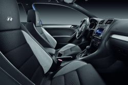 vw golf r wnętrze
