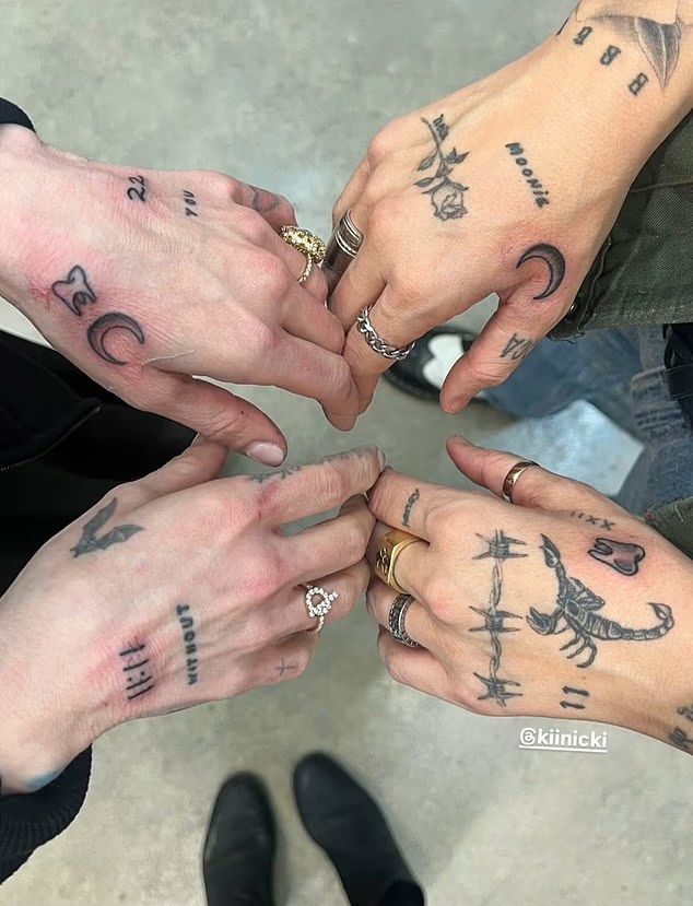 Nowe tatuaże Kelly i jej domniemanej miłości