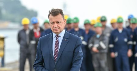 Włodzimierz Cimoszewicz o wpisie Mariusza Błaszczaka. Nie powstrzymał się od złośliwości