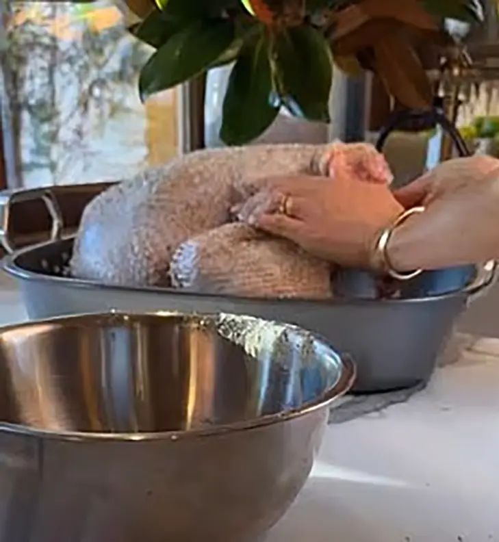 Meghan Markle wzięła się za indyka i zaliczyła wtopę