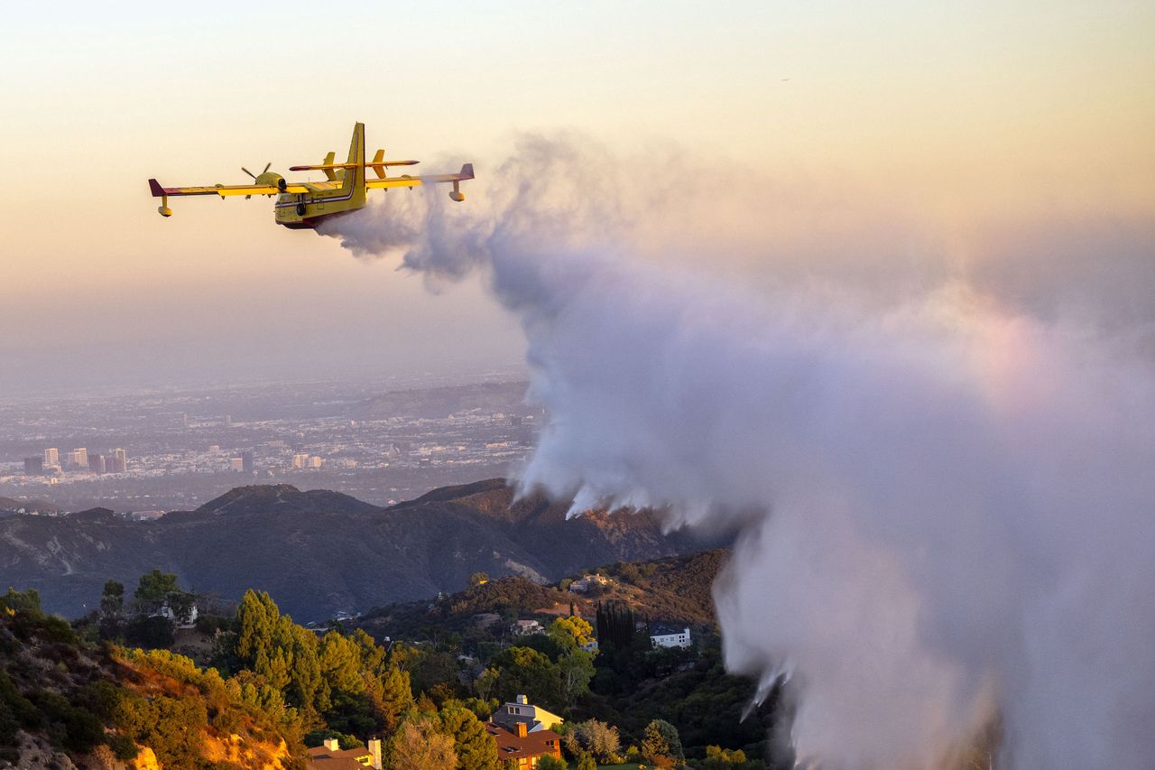 Amphibious aircraft lead the charge in California wildfires